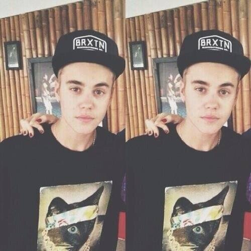 JustinfckBeyonc's profile picture. 