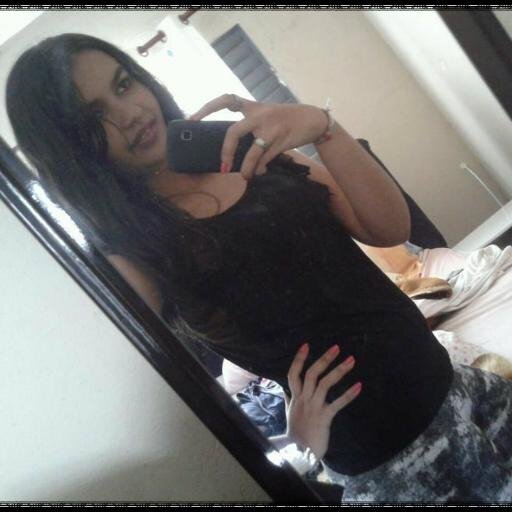 → Eu quero ,,  Eu PossO ,, Eu consigO ←
 
 ●๋• Siimplees αssiim ~  Me segue, sdv !!