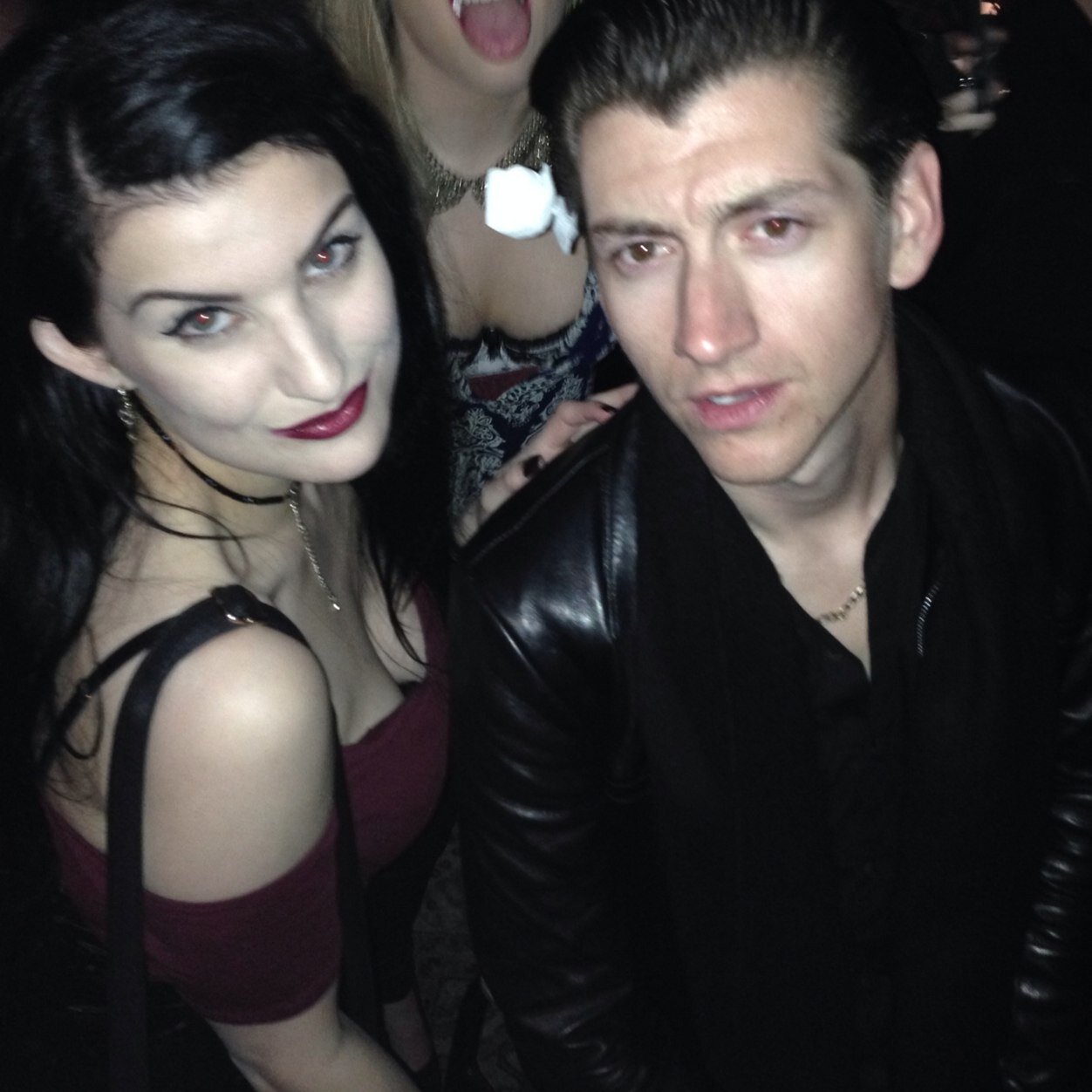 CorrinaKhair's profile picture. 𝚅𝚒𝚗𝚝𝚊𝚐𝚎 𝚟𝚊𝚖𝚙 🥀🦇