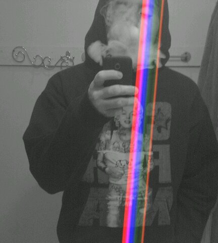 CHS sophmore/ I love smoking weed all day/getting crossfaded af/and I love fucking shit up