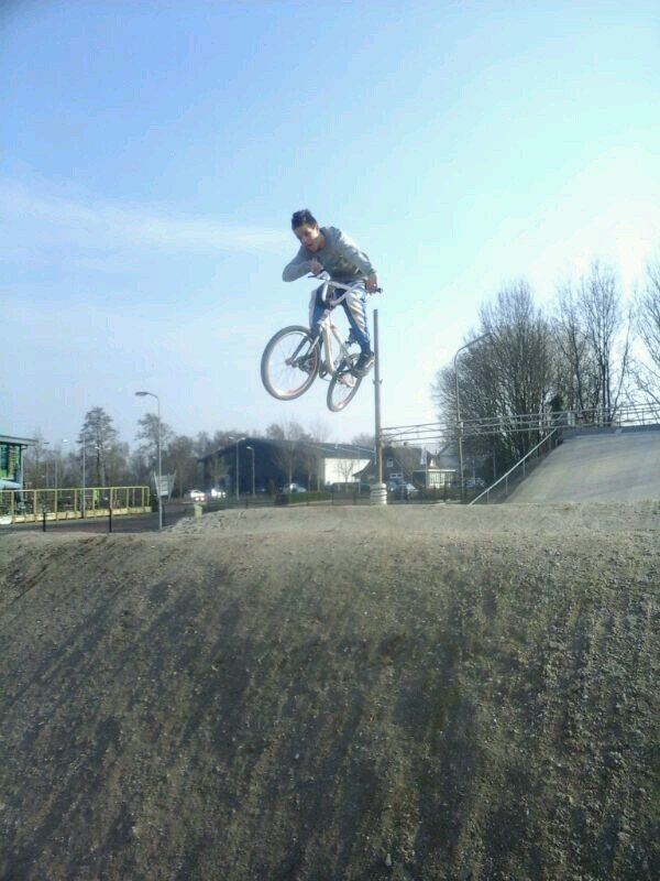 bmx / crossen / hyper / Flyingbikes / #1341 / Meybo Rijder / ADHD /Beunhaas/yamaha rijder/waar een feesie is ben ik