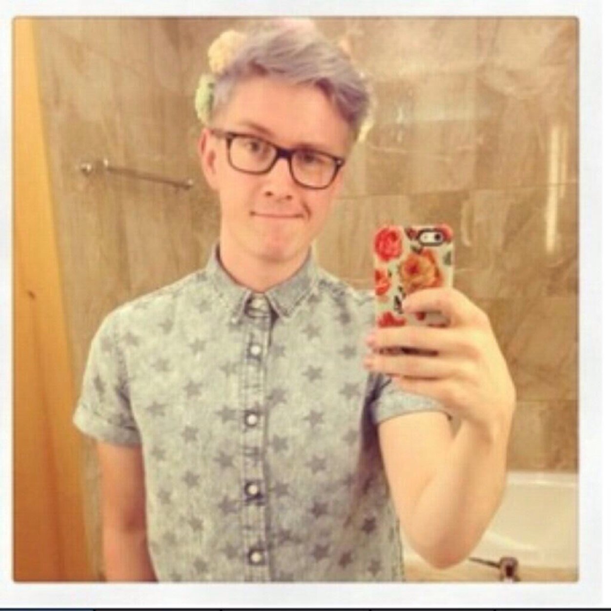 followtylerbum's profile picture. Free follow please follow @tyleroakleybum
