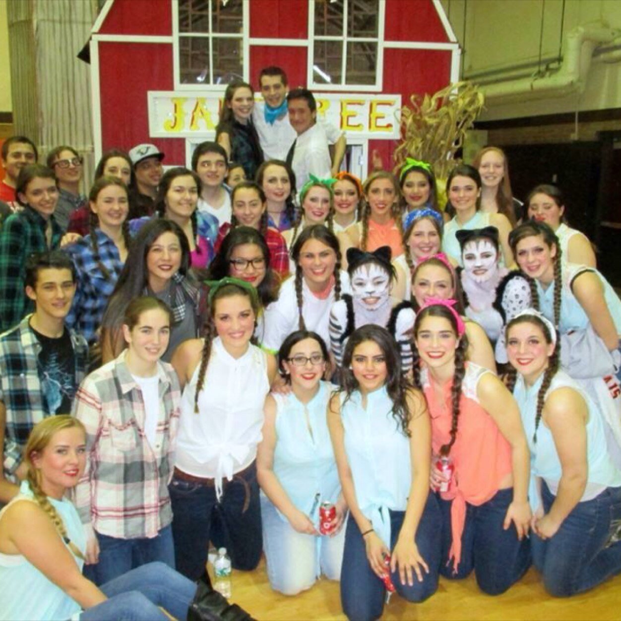 RRClassof2015's profile picture. This is for messages to be posted!