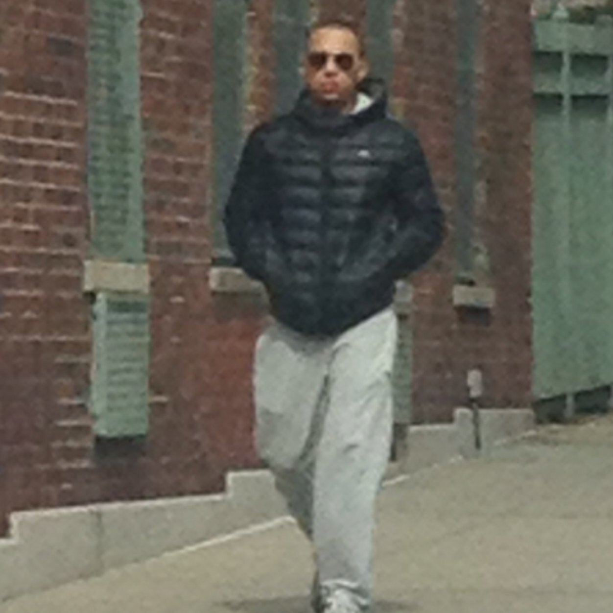 CarloFlo3entino's profile picture. 