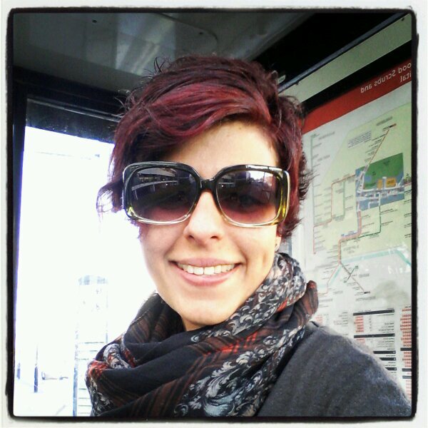 monicasmiranda's profile picture. 