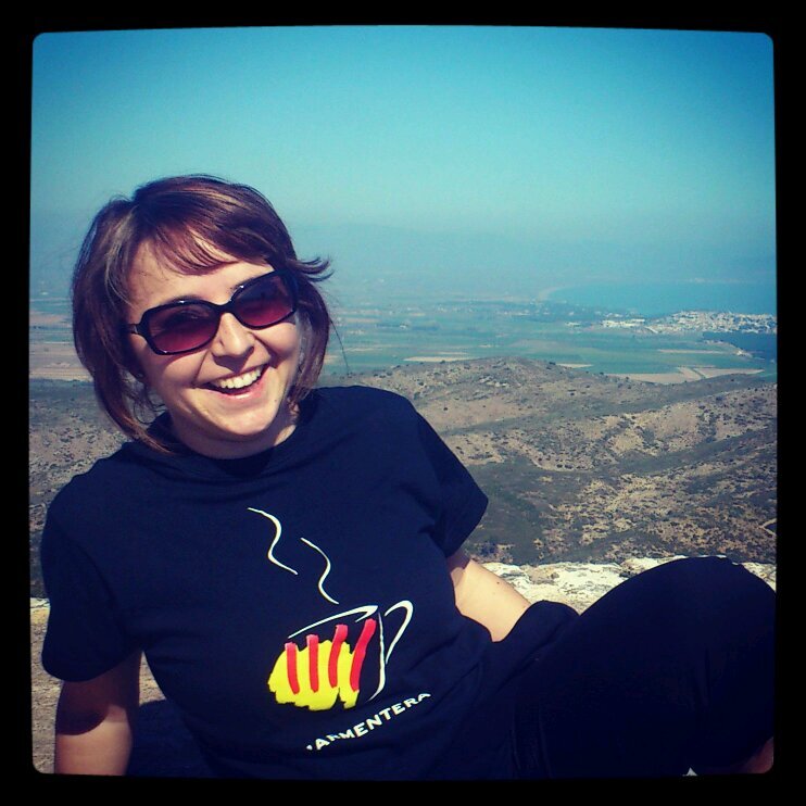 crismasmarti's profile picture. 