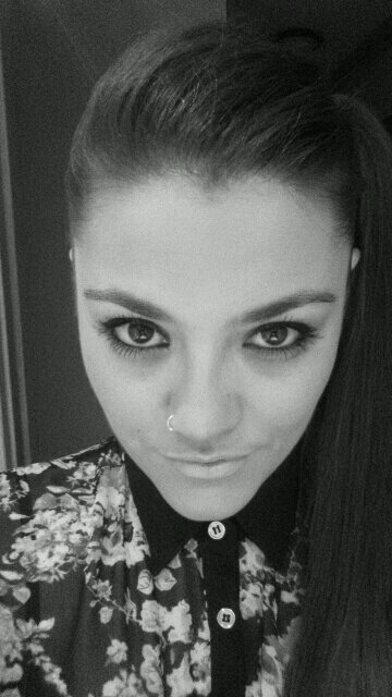 lydia_manchon's profile picture. 