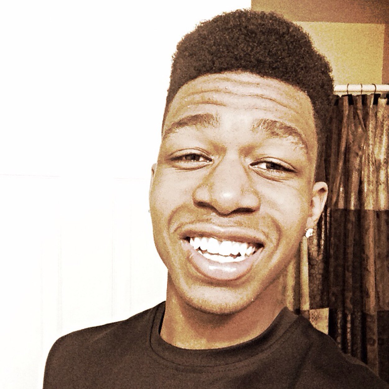 Cedi_Pooh Profile Picture