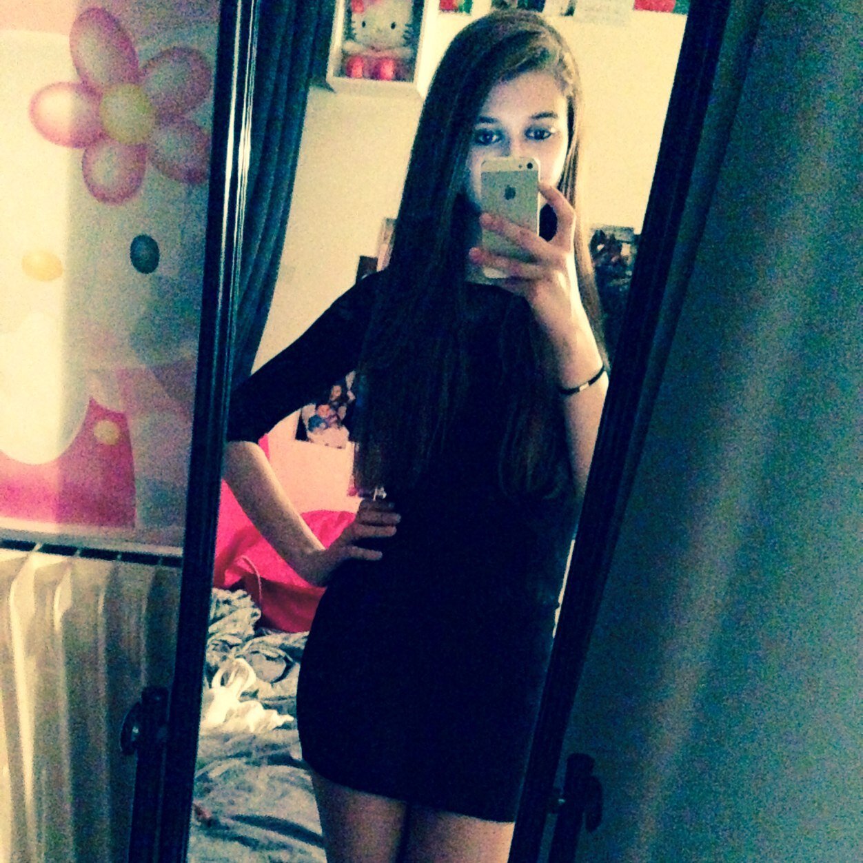 Mariquiiinha's profile picture. 