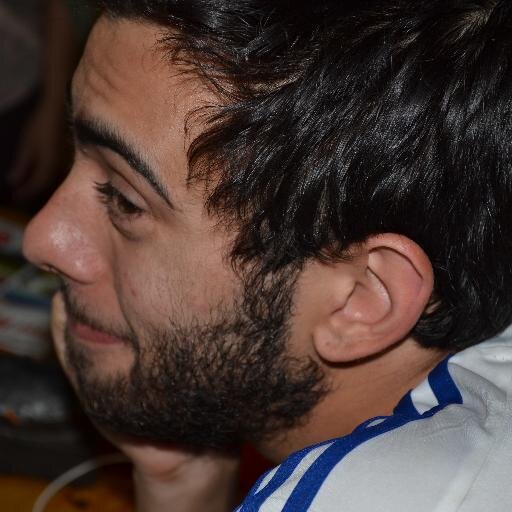 Periodista Deportivo. C.A.I. @CulturaRedonda - Monte Grande. La humildad es algo invalorable.. La sencillez, admirable. Ricotero para toda la vida..