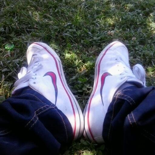 bastyaxx's profile picture. sigue y te sigo jldjakdlaj lo juro :)