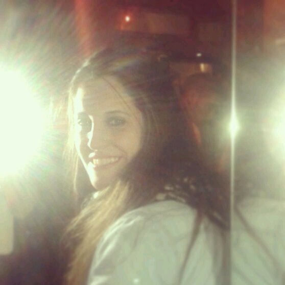 desy_626's profile picture. '« everything happens for a reason »'    
                                        
♡-FCB-♡