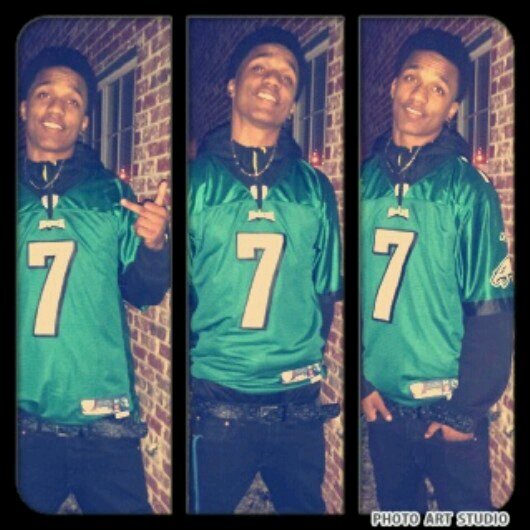 Dont see fuck niggas Dont talk about shit im not gone do Dont care to hear any bullshit u gotta say Always speeding to the money