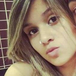 Pior mesmo não é me sentir sozinha, é ter a certeza de que estou e sempre estarei.