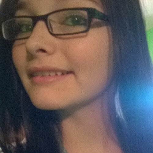 BooBoo_Love929's profile picture. •SinglePringle  Guitar=My Life •Bitchy on the daily, Not sorry •Married to the mosh pits  •Addicted to crowd surfing •And yes. I'm fucking bisexual. ♡