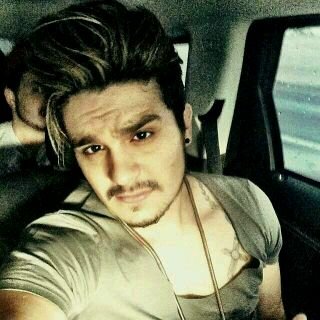 não importa quanto tempo eu tenha que esperar, nunca vou desistir de você ! @luansantana