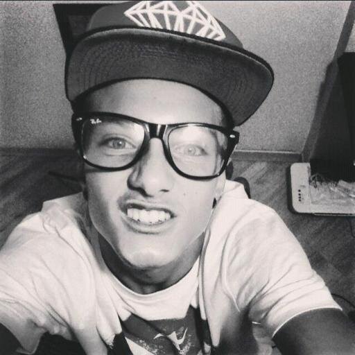 duh4lb's profile picture. Liberdade pra dentro da cabeça !