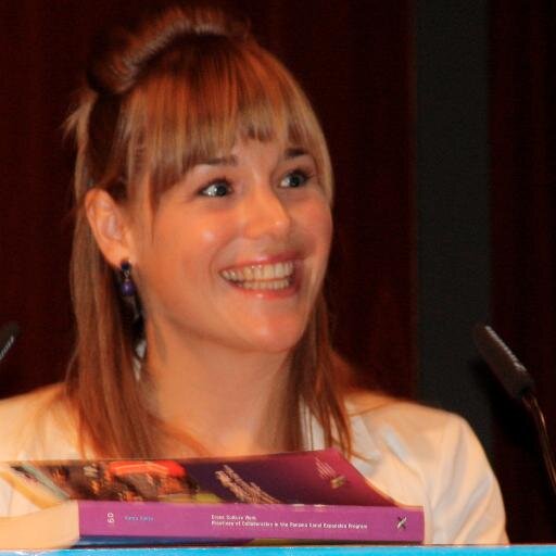 Business Culture Consultant. Ph.D in Organisational Anthropology.Public Speaker: Collaboration | Culture | ProjectManagement. Straight-forward. Runner. Smiling!
