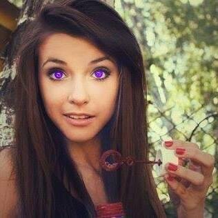 JUST a GIRL who loves to SING