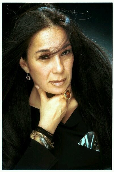 Arquitecto, Diseñadora de Joyas/Architect, Jewelry Designer