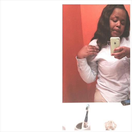 Stay Pretty. Be Educated. Dress Fly. Get $$
I like sex , fine retail , money and hoes.