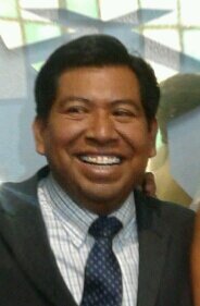 Consultor Financiero con 20 años de experiencia, conferencista, catedrático, maratonista y un patriota que ama profundamente a México.