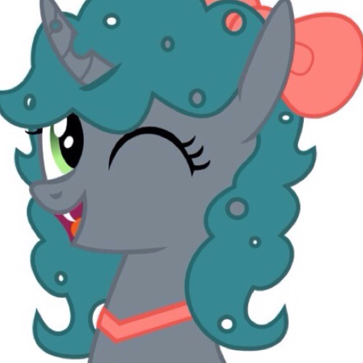 A cute, little, squeaky-voiced changeling, also the queen's so called 'pet'. Named Doppelgänger, Doppel for short.