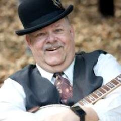 Fortunate son of midwestern family, journalist, computer geek, bluegrass banjo picker.