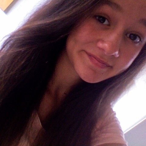 louise_patira's profile picture. I don't know where I'm going but I'm finding my way.