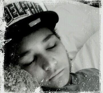 YunngMJ20's profile picture. Follow Your Dreams They Can Take You Very Far ;)