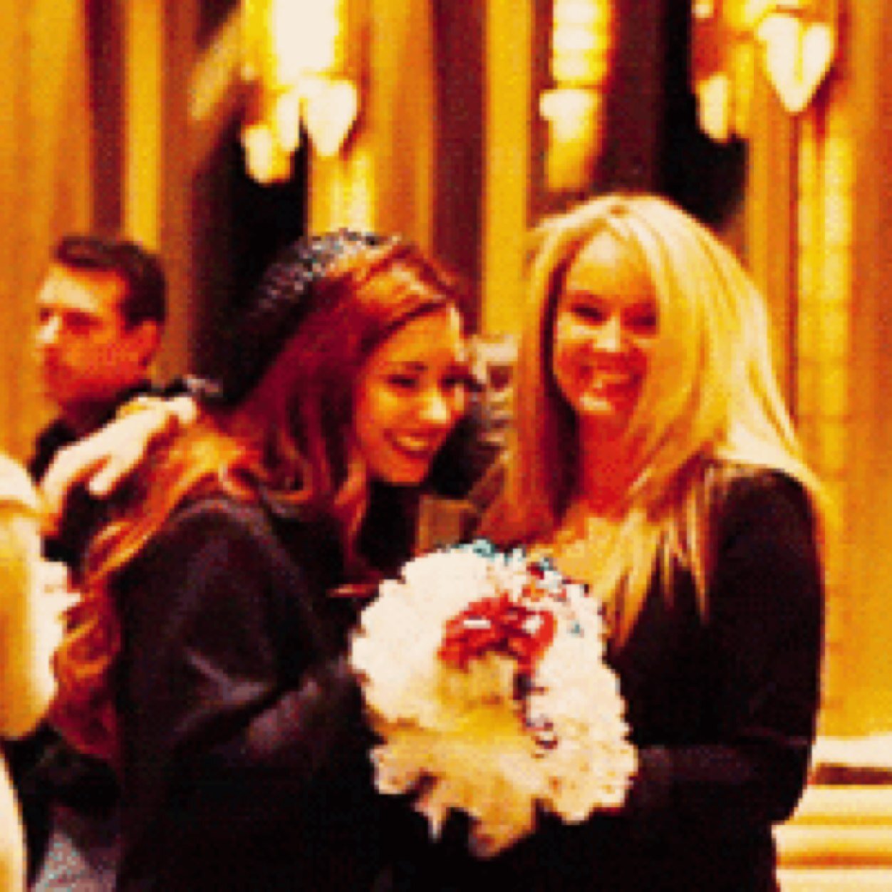 TiffThorntonRP's profile picture. Best known for my role as Tawni. Now I'm living my life to the fullest. Everyday is a new adventure to live for. [Single|RP/FL]