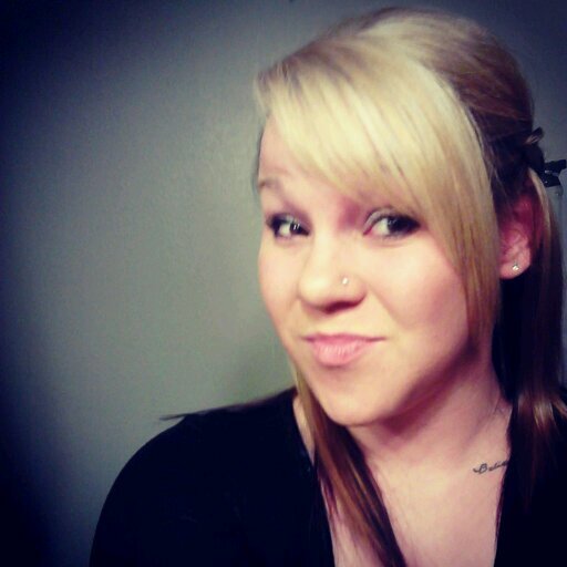 Ashlee Dawn Simon3 -18 Years young. #Happy. #Blessed. #Single.