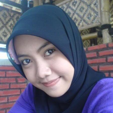 Annisa Putri