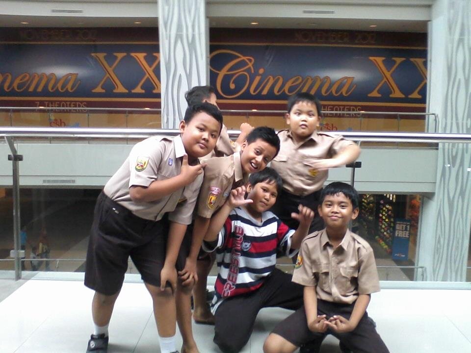 @6REATKB7/komedi/football/and HAPPY