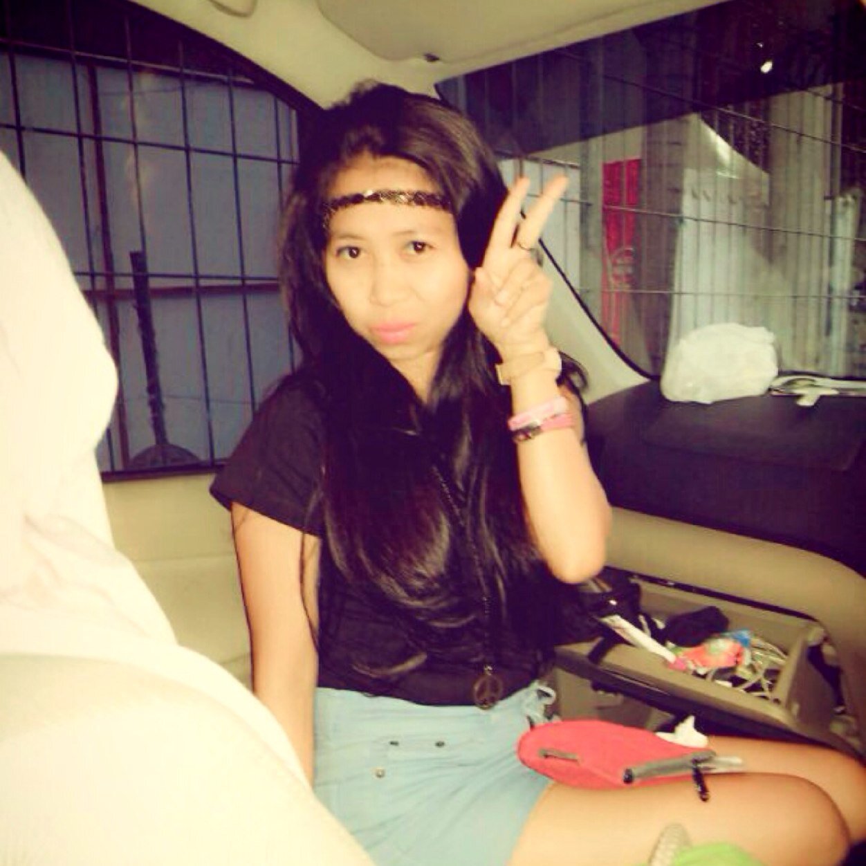 New twitter : @ainiibenett // path : aini benett