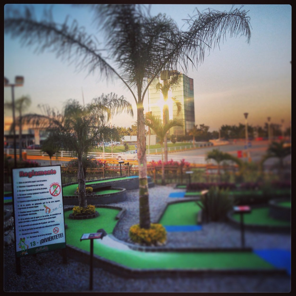 ⛳️ De Lunes a Viernes de 12pm - 10pm. Sabados y Domingos desde 11am - 10pm. ☎️ Marcanos al (044) 2281347637. DIVERSIÓN GARANTIZADA.