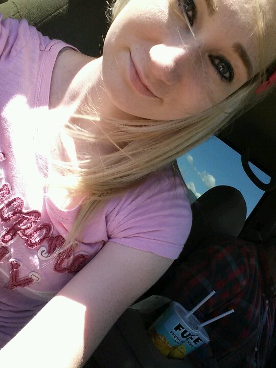 flutterfly771's profile picture. always smiling no matter what im going through, what can i say, im just one tough cookie!(: