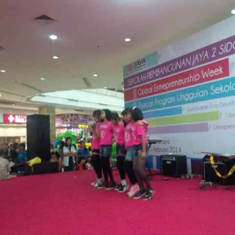 Foryoueverng's profile picture. ♥older sistah t @official_fy2. ♥ truelover, and singer. ɡȊRℓ Bɑ̤̈ηϑ