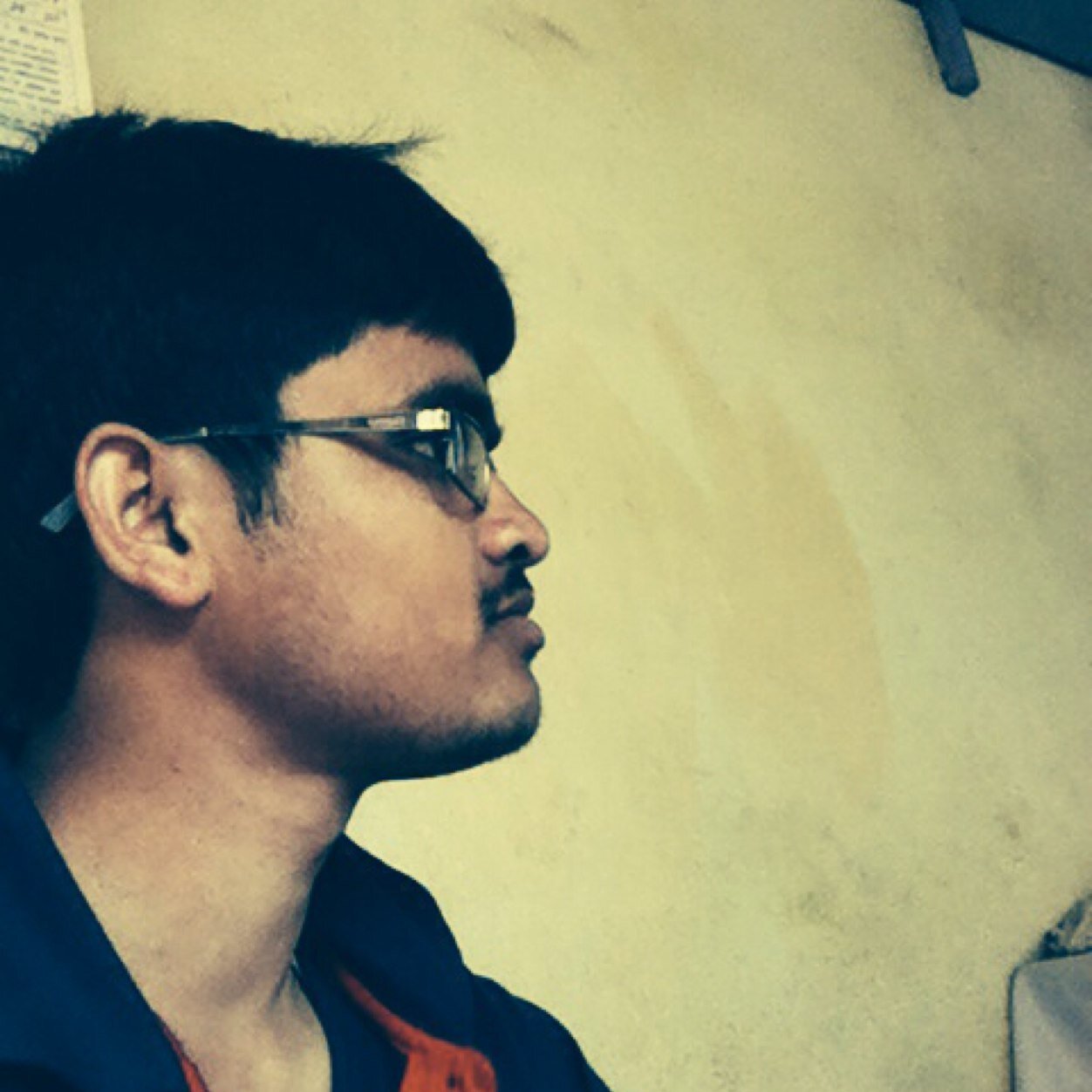 जिन्दगीको मजा कुदनु मा छ, लौ अब हिँडेर होइन कुदेर यात्रा सफल पारौँ !! The wind brought me here in 2011.