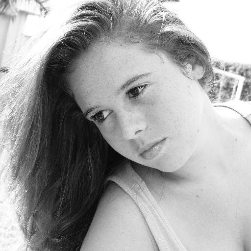 Huge 1D Fan :o ♥♥♥ Please Follow ! Insta= ELODIESAUVAGE03