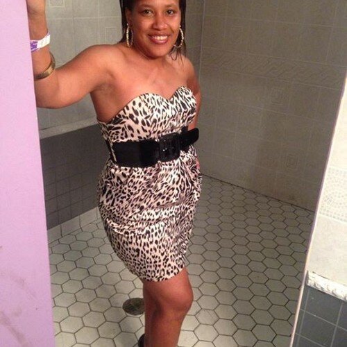 certified clinical medical assistant/mother of  3 beautiful children/thick & sexy black woman/ex cheerleader/dancer/i keeps it real no time for games/followback