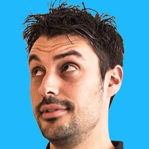Diseñador Web, Frontend Developer & UX UI Designer. Amante del buen diseño. Me apasiona diseñar. From Barcelona to the world. http://t.co/SIVV7OexcF