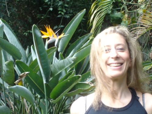 Founder of The Holistic Empire; Specialist in Food, Nutrition & Body Image; Counselor; Worldwide Speaker; Writer; Raw Foods Expert; Global Community Builder