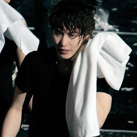 TanZZinPang's profile picture. only elf