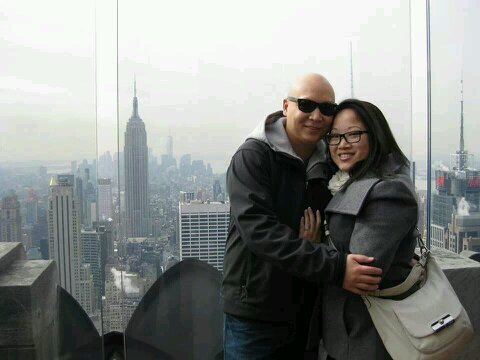 I tweet about NBA, music, movies, cars , video games. LeBron fan. #TeamLeBron Married to my potato queen @michellebanh88. Click Follow!