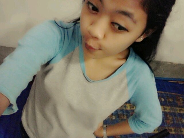 i am singel i am very happy . :-)