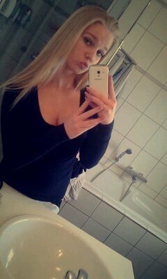 ♥ fb; brechje deen. In love with the best boyfriend ever! Footballgirl,instachick✌