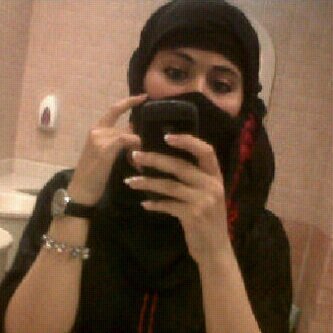 0_1939's profile picture. 