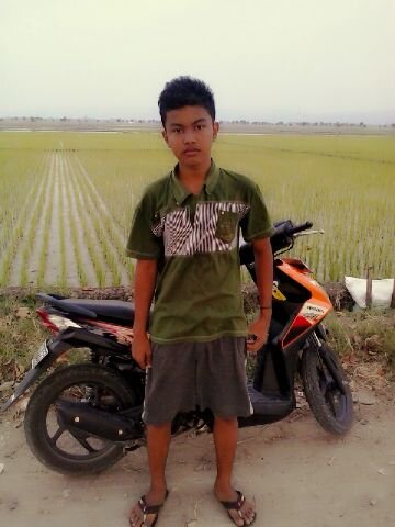 Muhammad rifai ™seksi kebersihan |in SMP 1 UNDAAN™|1999 30 06| I love fatin 3