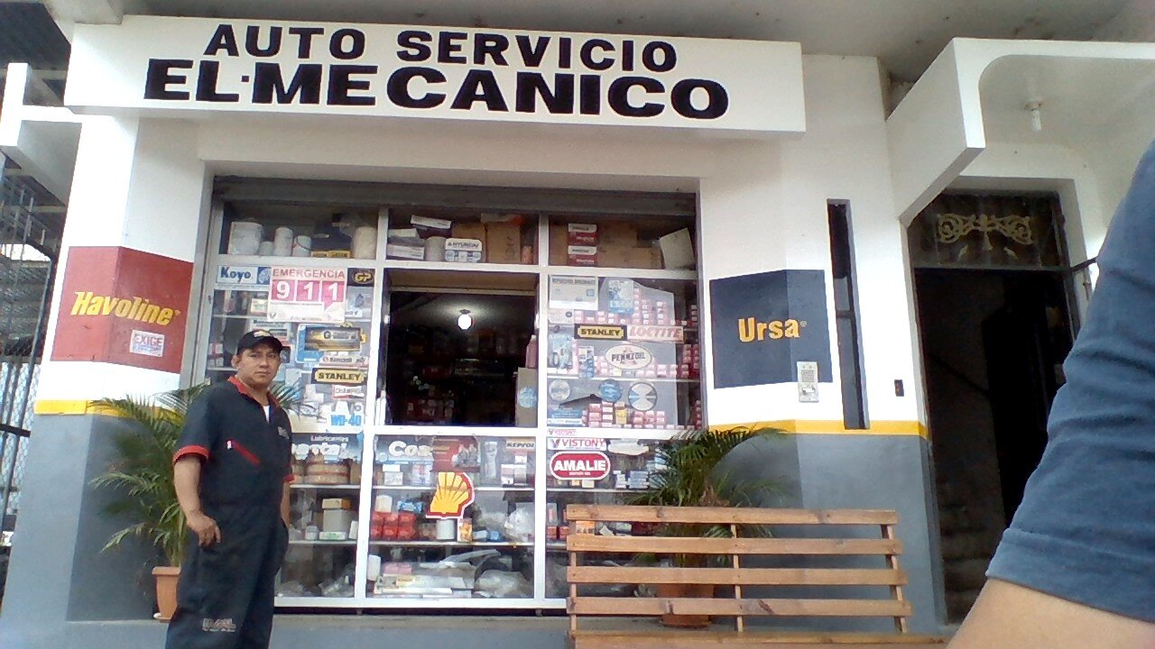 AutoServicio El Mecánico: Tratamiento y venta de Repuestos Automotrices; Contacto: fono(07)2908622 cel-wasp: 0967557680 mail elmecanicoimport01@hotmail.com